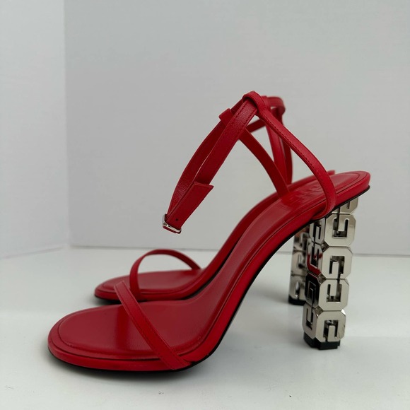 Givenchy Women's Red G Cube Leather Sandals - Picture 3 of 11